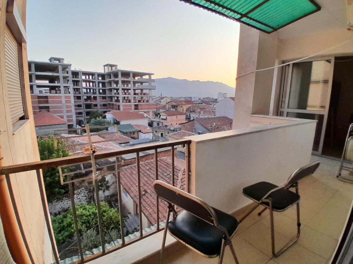 Cozy Apartment In The City Center 2 Shkoder Ngoại thất bức ảnh