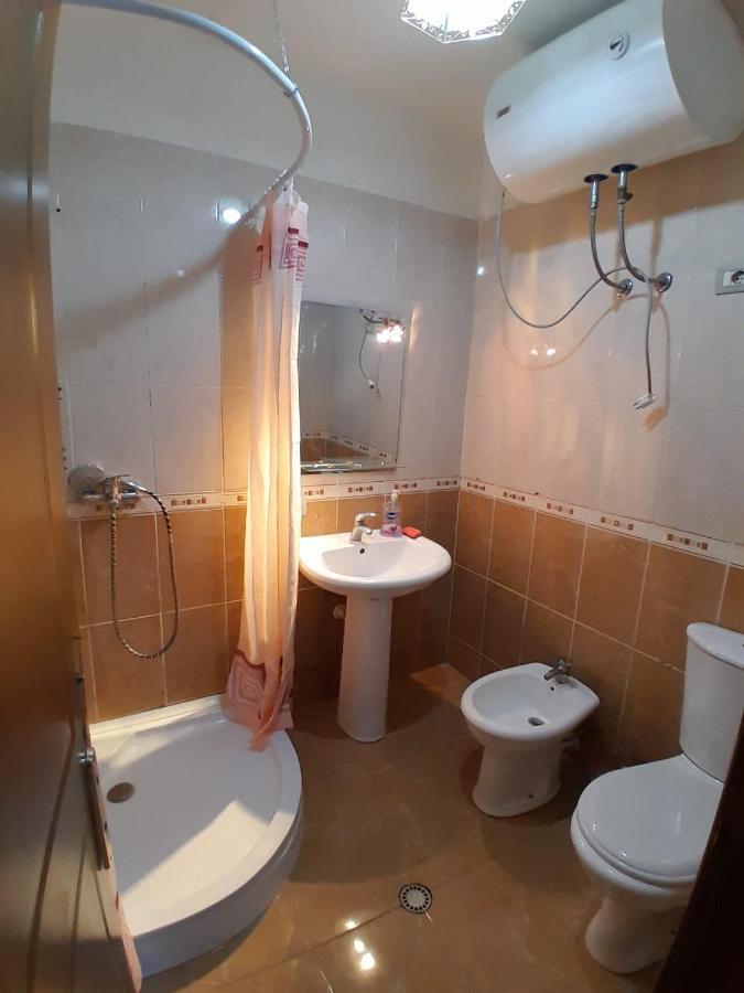 Cozy Apartment In The City Center 2 Shkoder Ngoại thất bức ảnh
